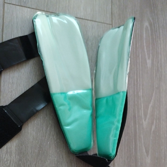 Black Ankle Support Brace - Picture 4 of 9